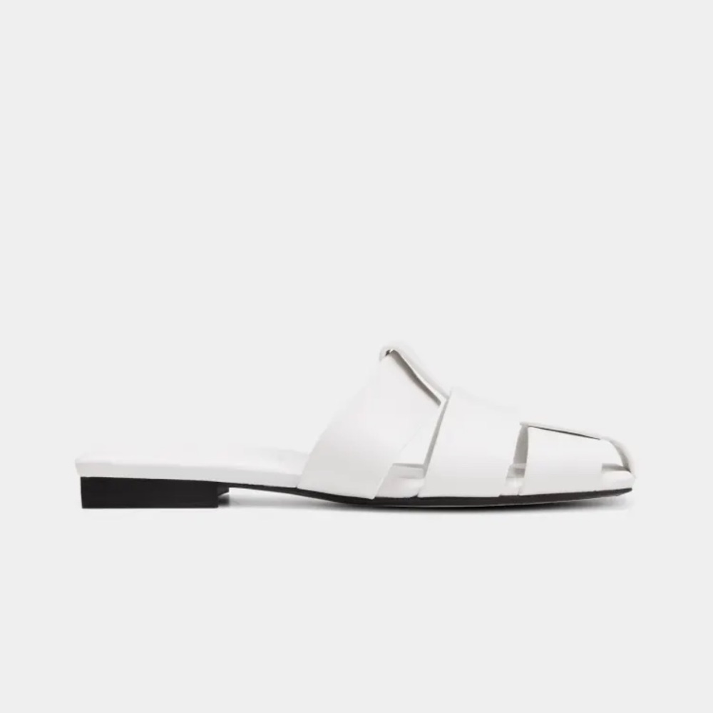 Khaite Perry Leather Fisherman Mules